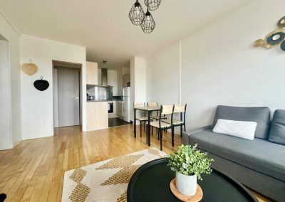 Le Sacré-coeur, lumineux avec vue panoramique