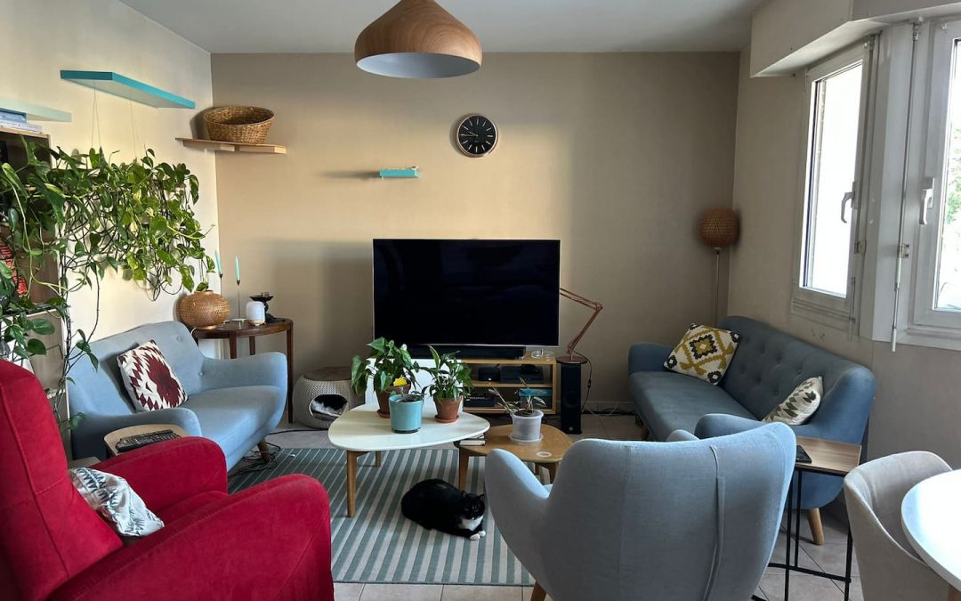 Le Papillon Jaune, proche de la Gare