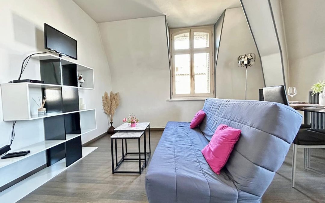 Le Cerez, central et atypique